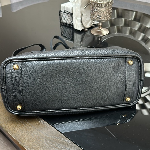 Burberry Tote Bag Large with Pouch - Picture 9 of 16